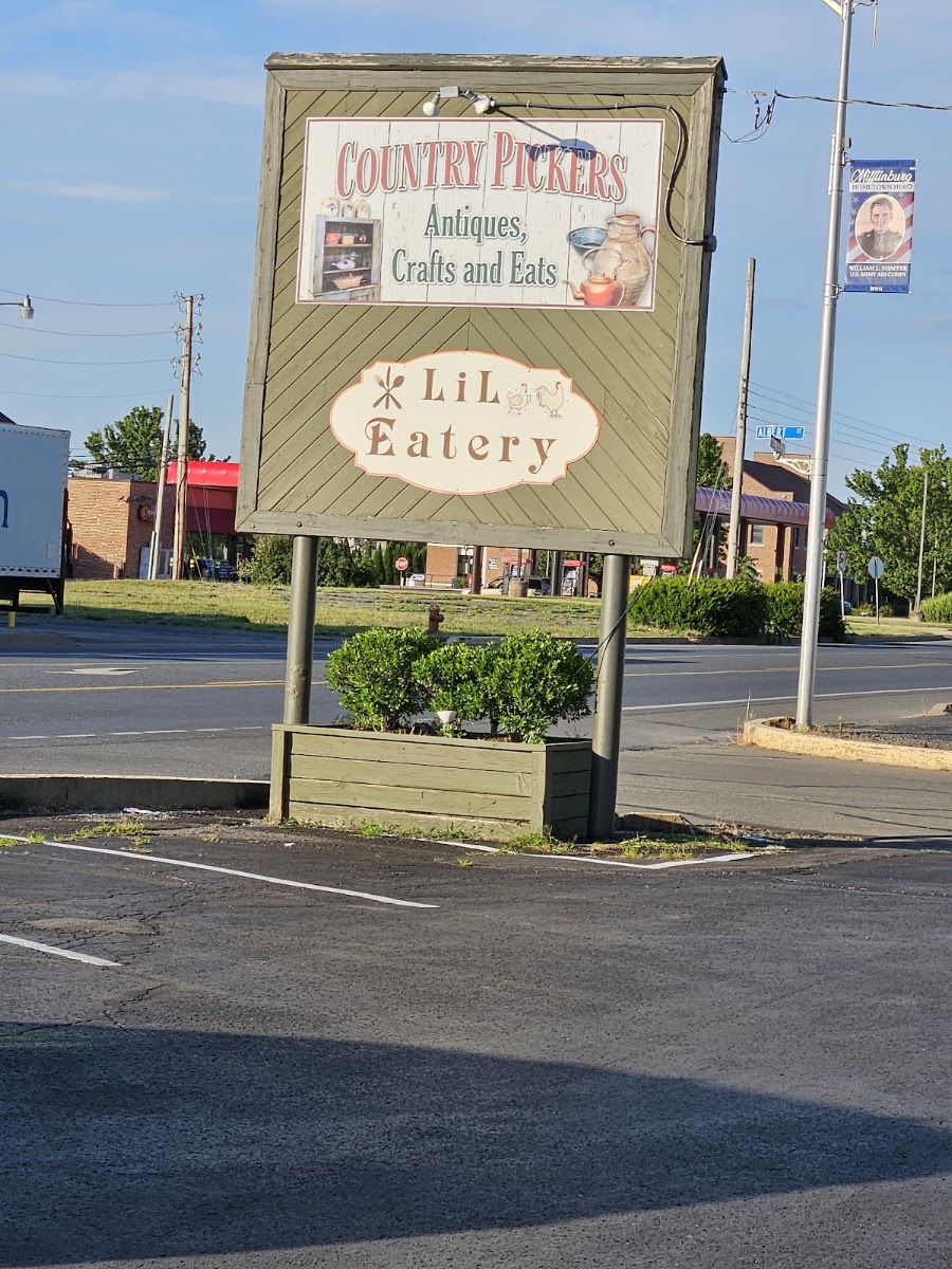 Lil Eatery
