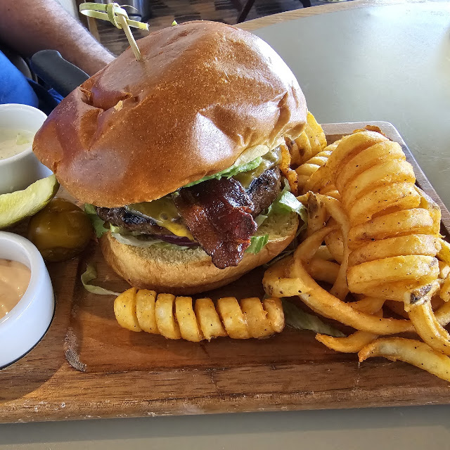 Bacon Avocado Cheeseburger
