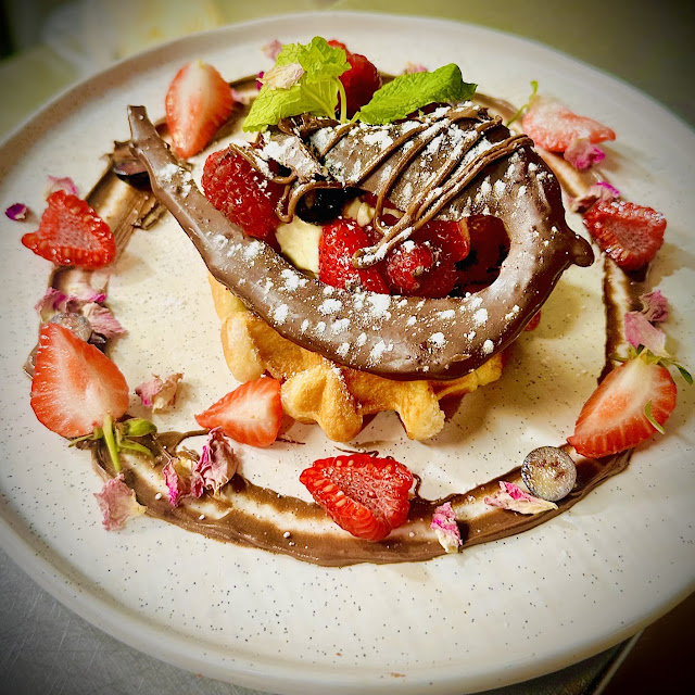 Crepes Cape & Waffle Wonderland Desserts