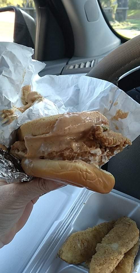 Lee's Famous Recipe Chicken
