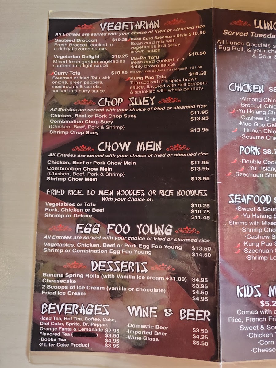 Hunan Palace menu board
