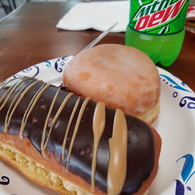 Peanut Butter Eclair