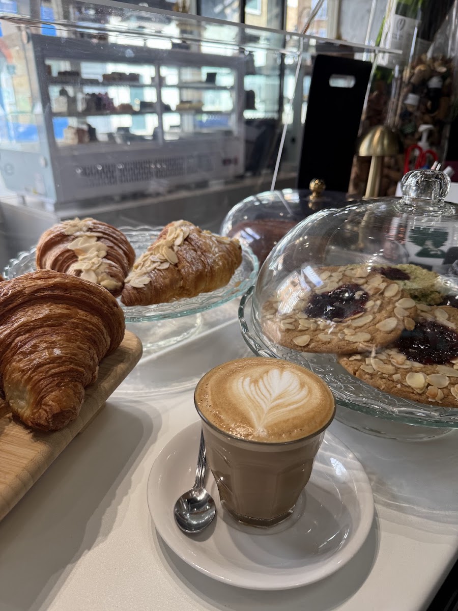 Lime bistro cafe