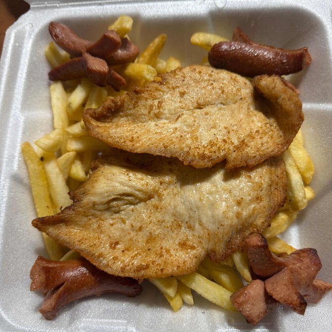 Restaurant & BBQ 'El Huaquillitas'