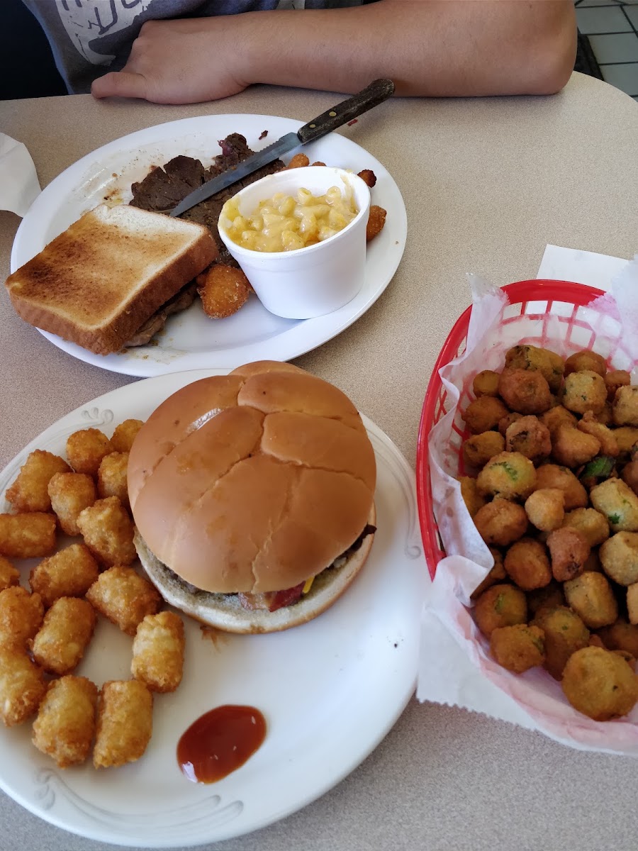 Ronny’s Hamburger Shack