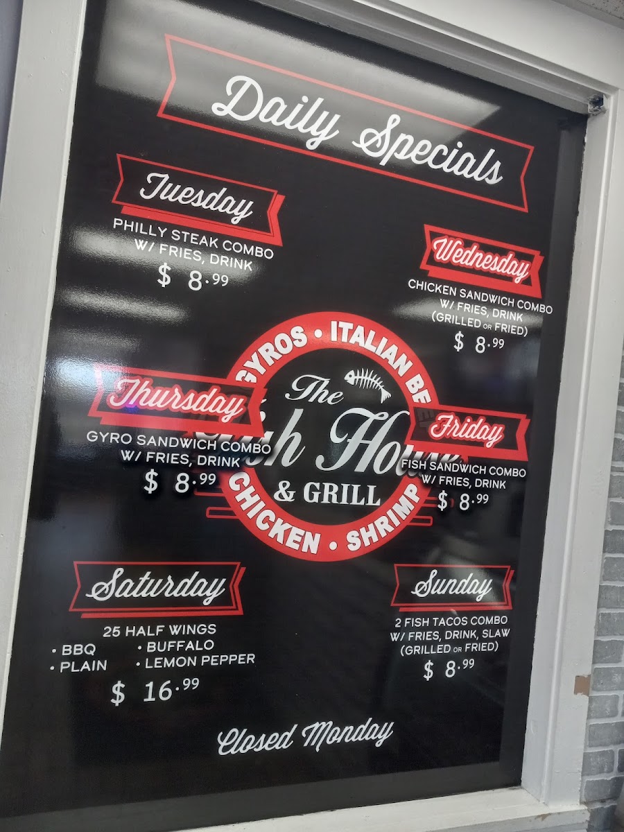 Rally's menu board