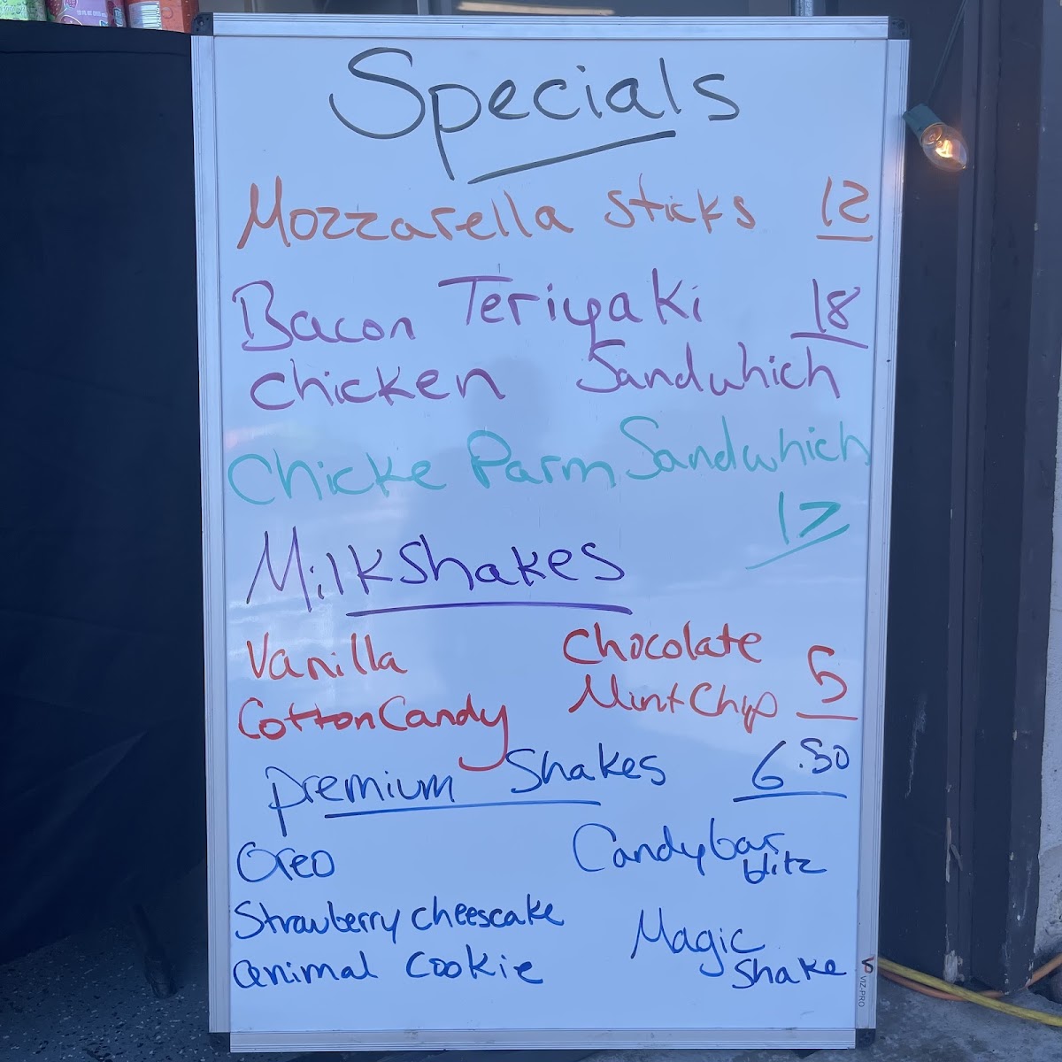 Burger Kook menu board