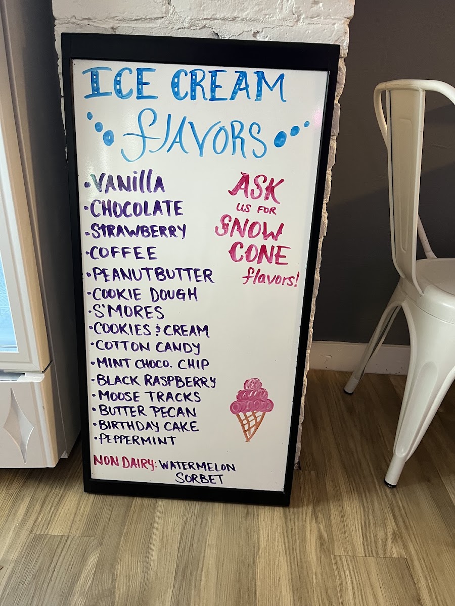 Carter & Ellie’s menu board