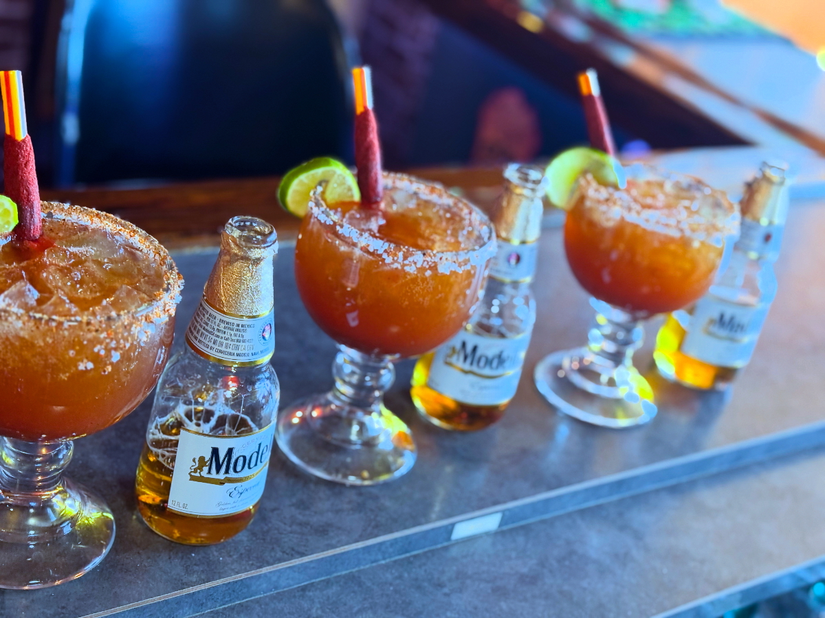Cinco Lokos Mexican Restaurant