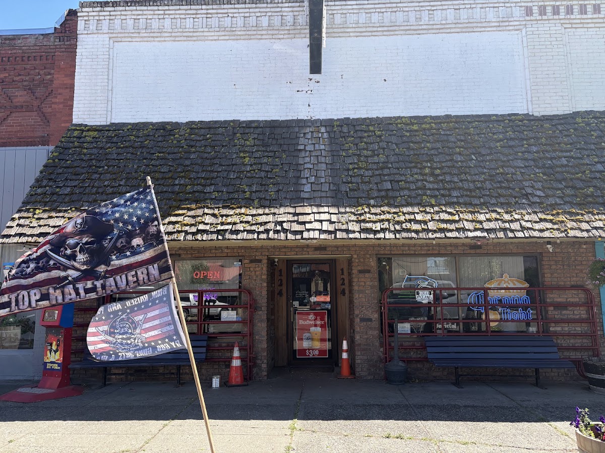 Top Hat Tavern