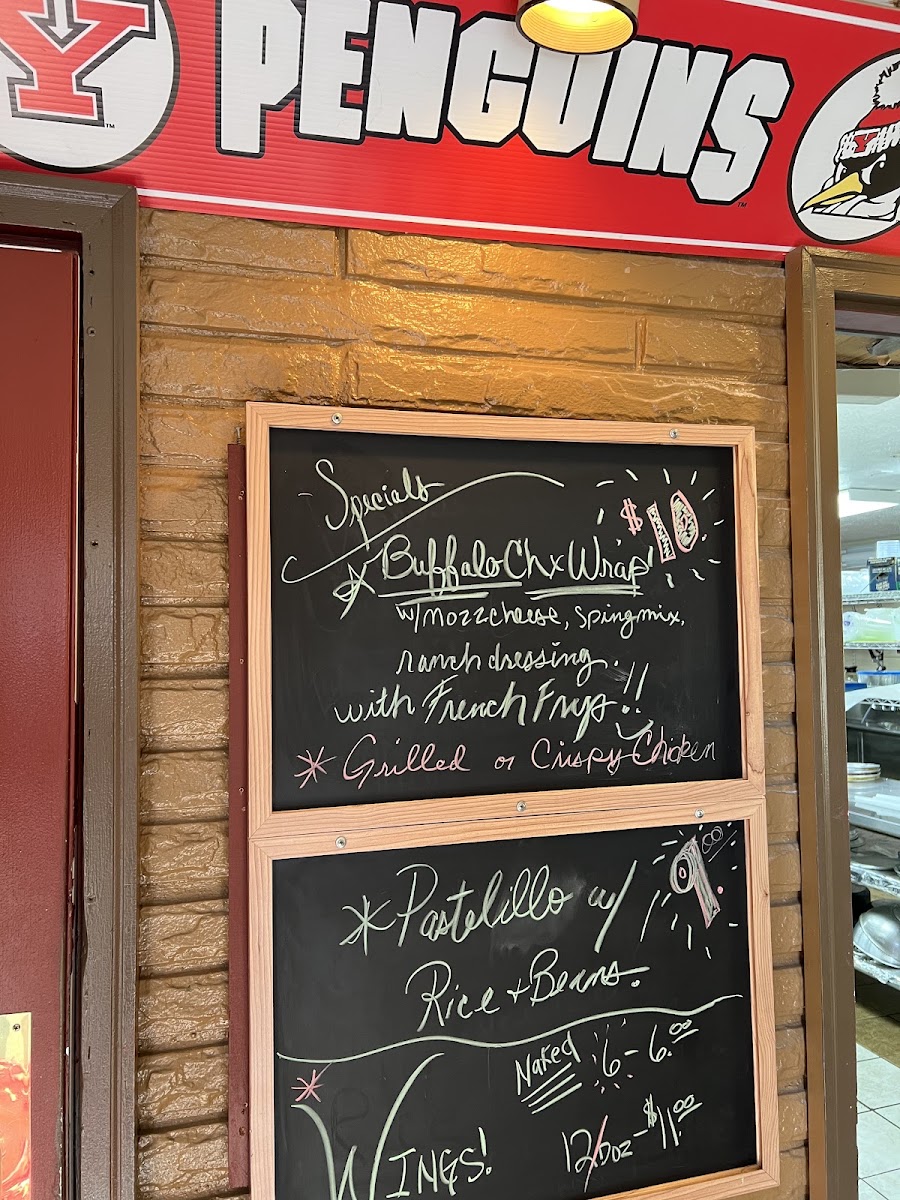 Buddys Cafe menu board