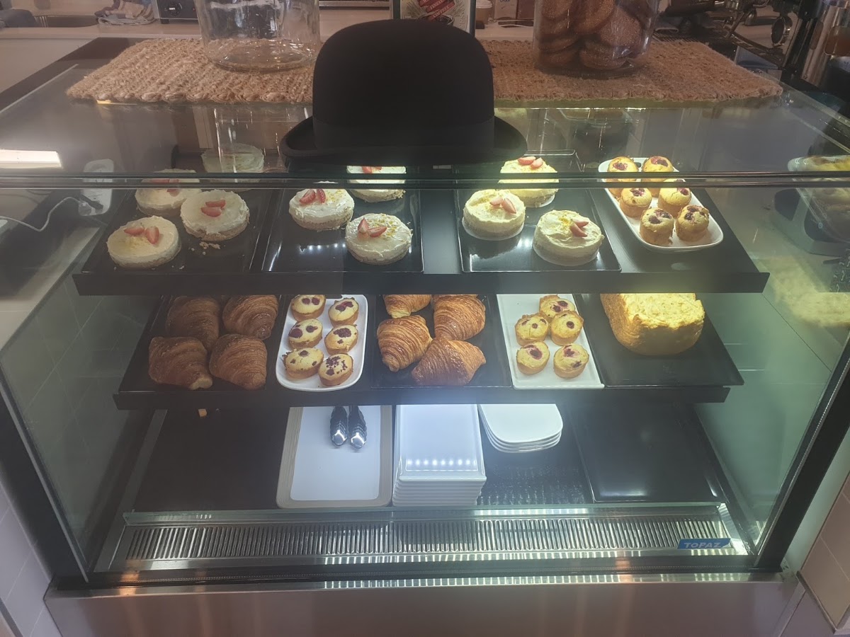 Byron Perry Cafe