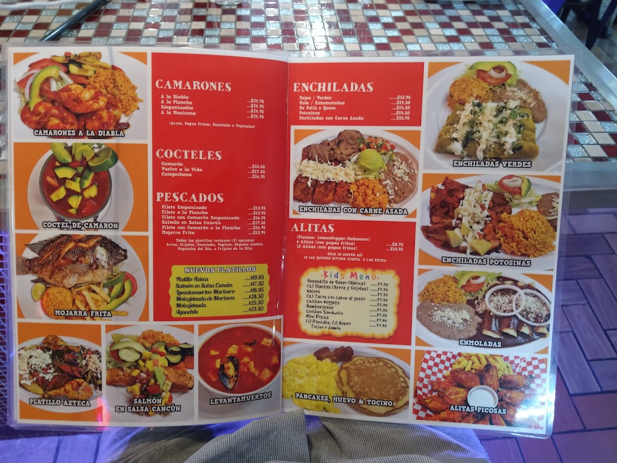 Coco Loco Fruteria Y Neveria menu board