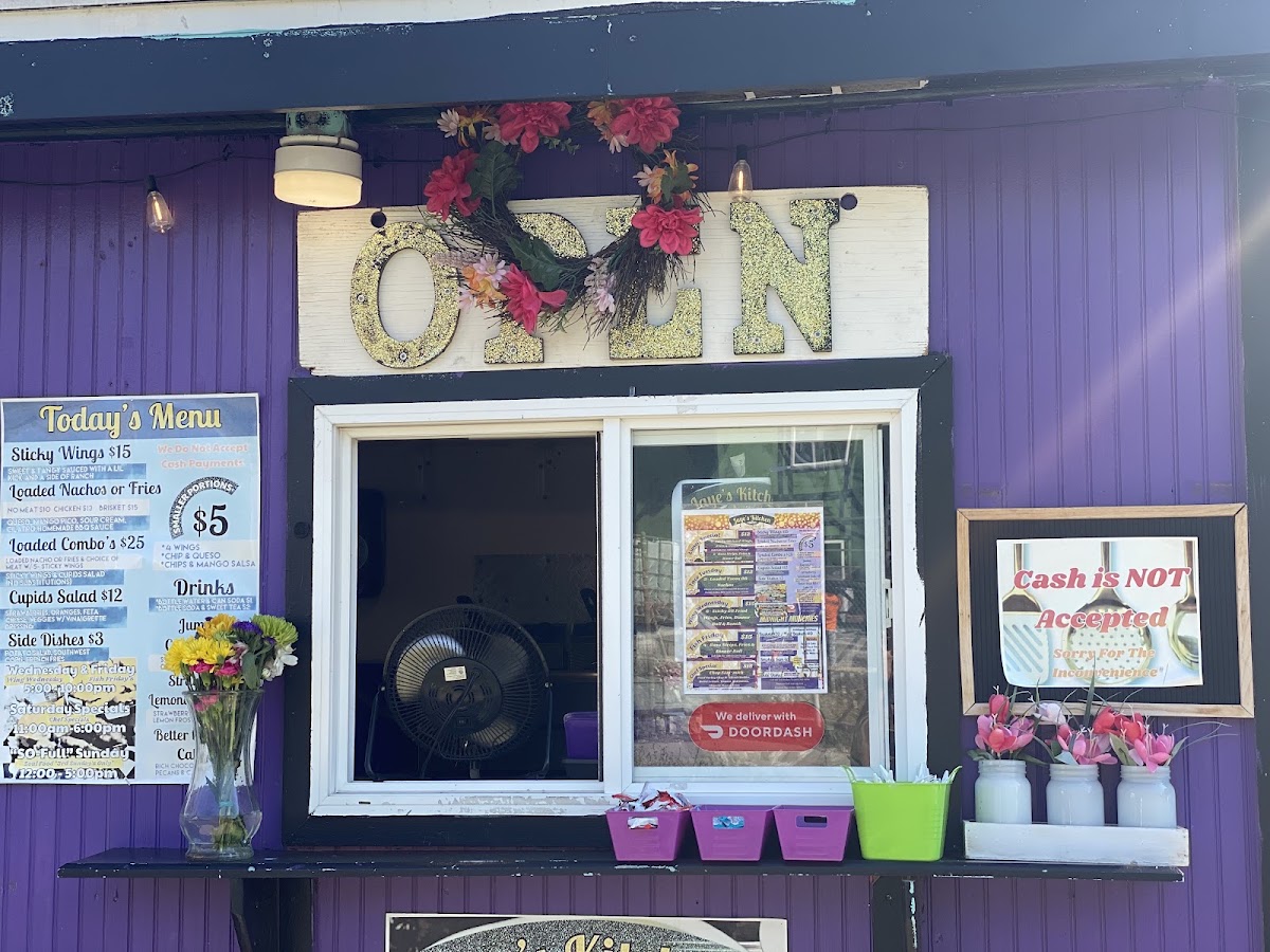 Jaye’s Kitchen & Catering