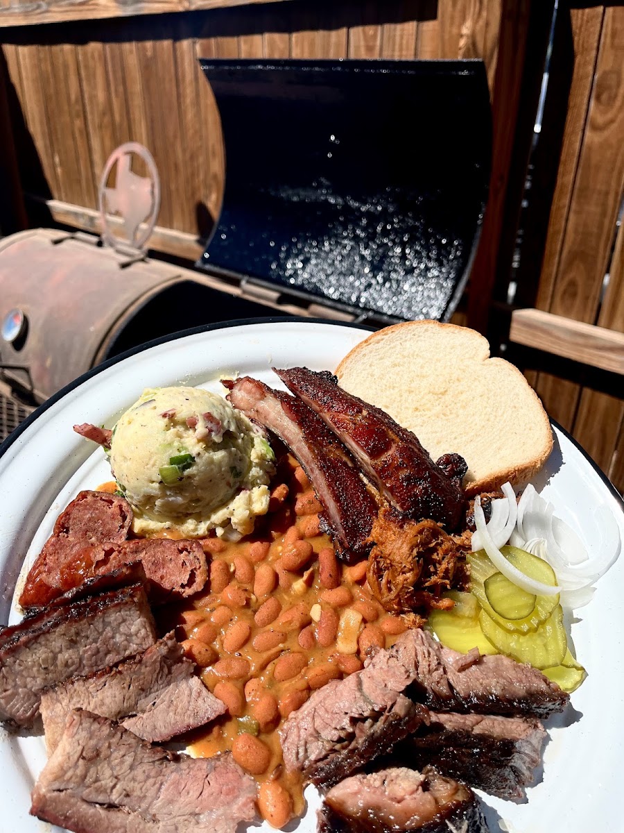 Dogg House BBQ