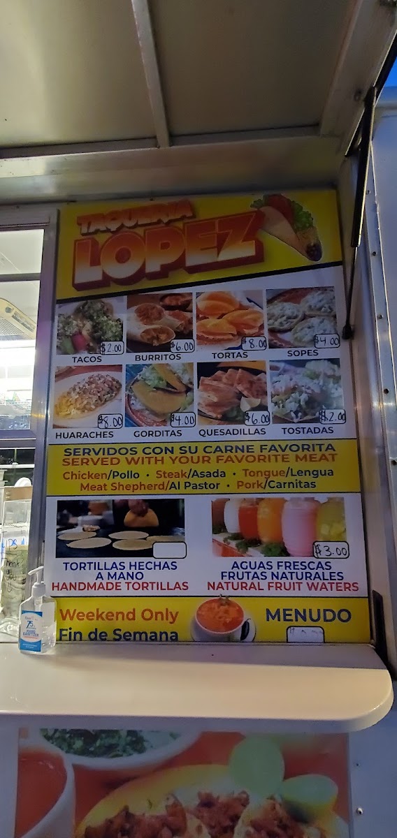 Taqueria Lopez menu board