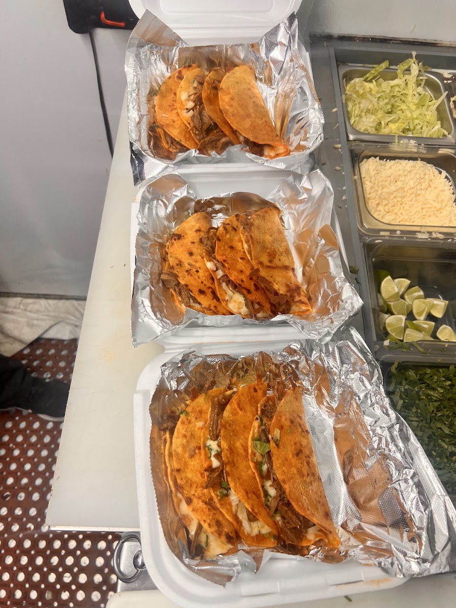 Tacos El Compa