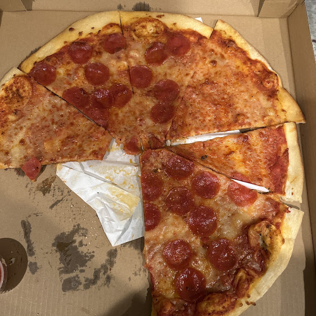 Gross Pizza