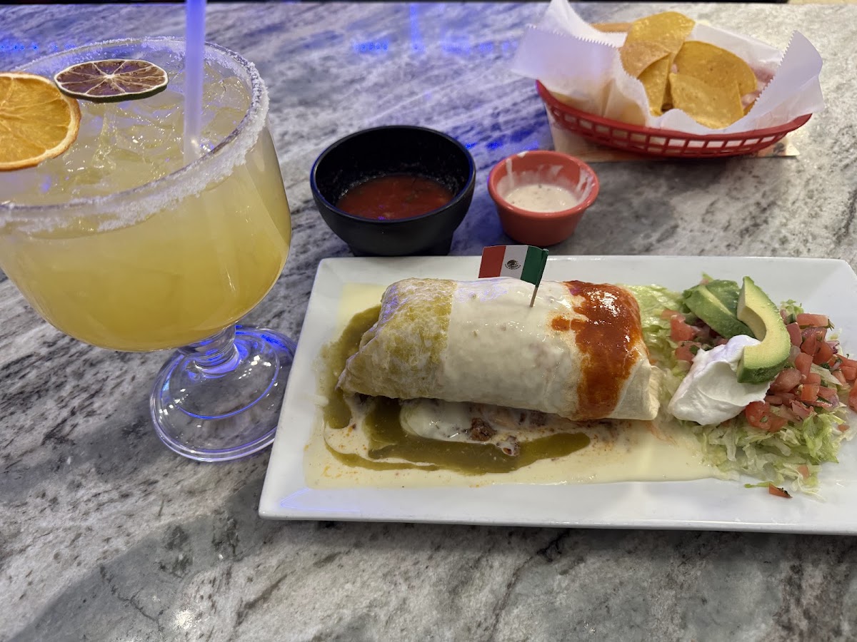 La Parrilla Mexican Grill