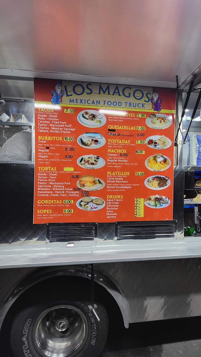 Los Magos Food Truck menu board