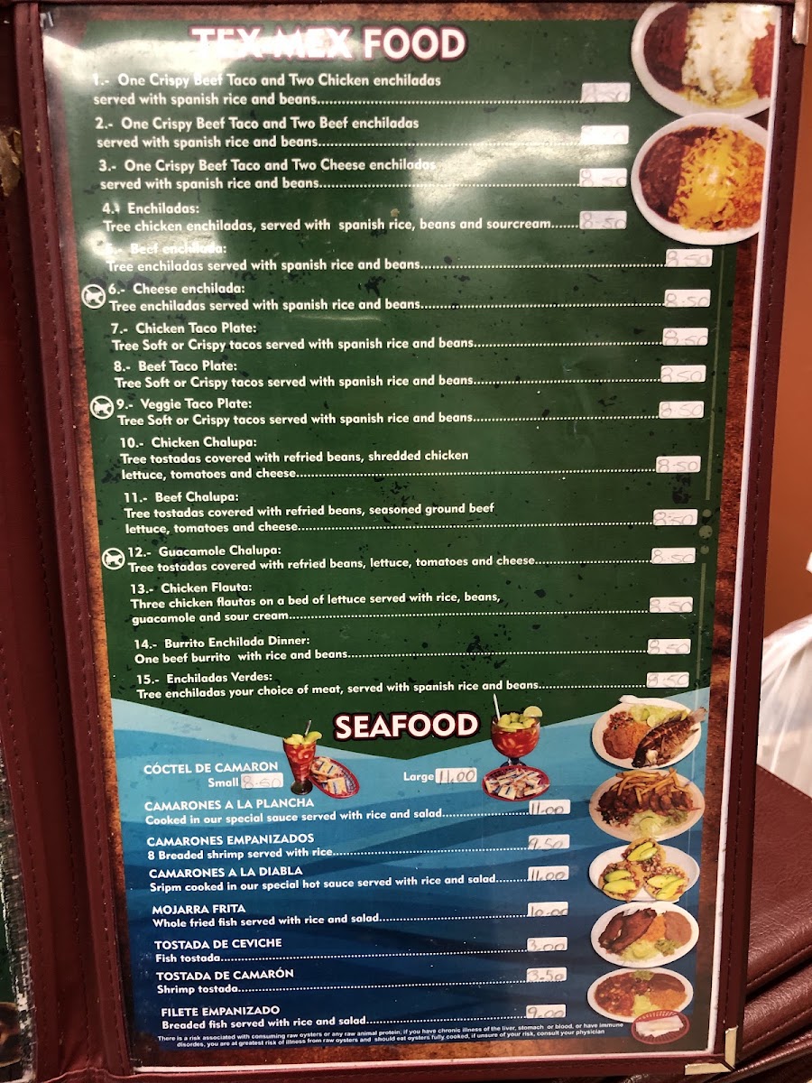 La Perla Taqueria menu board