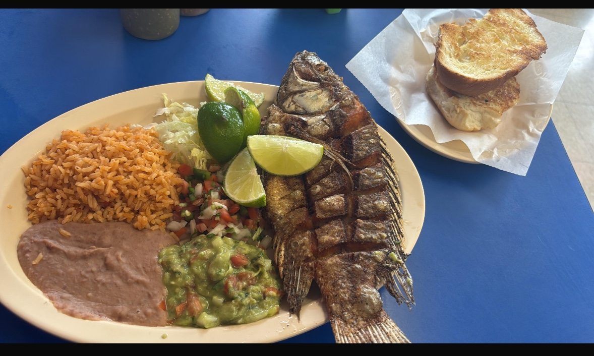 La Perla Taqueria