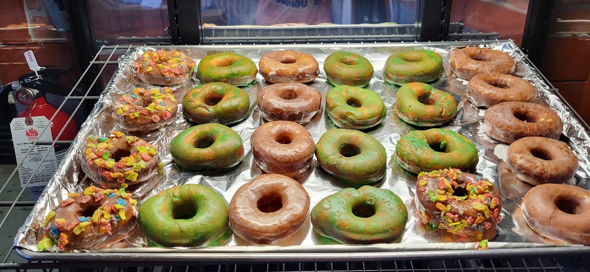 Doughnut's Doughnuts LLC