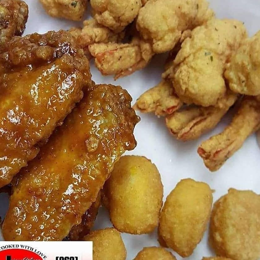 Unique Wings & Thangs