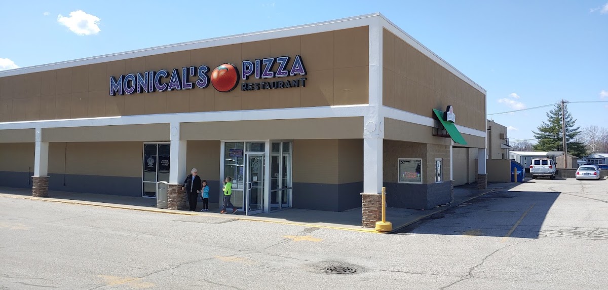 Monical's Pizza of Linton
