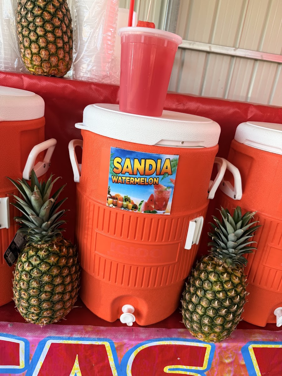 Calano's Tacos, Aguas frescas y más
