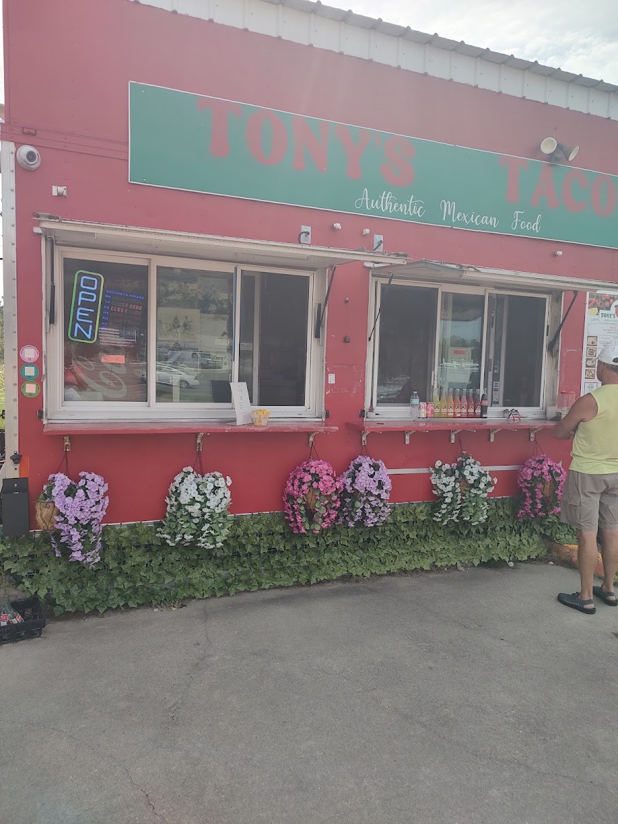 Tony’s Tacos