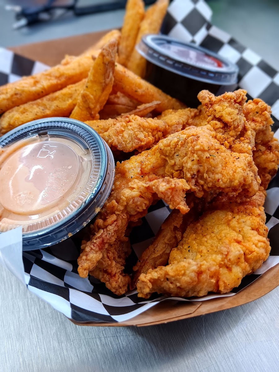 Rollin' Fatties Food Truck Recreational Park