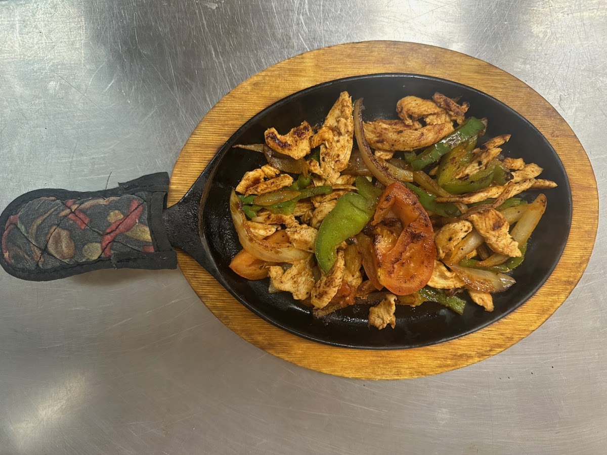 El Molcajete Mexican Restaurant