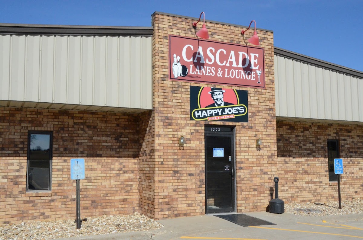 Happy Joe's Pizza & Ice Cream - Cascade