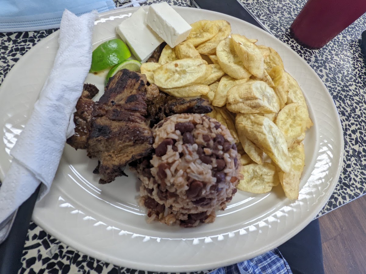 Victoria's Latin Restuarant