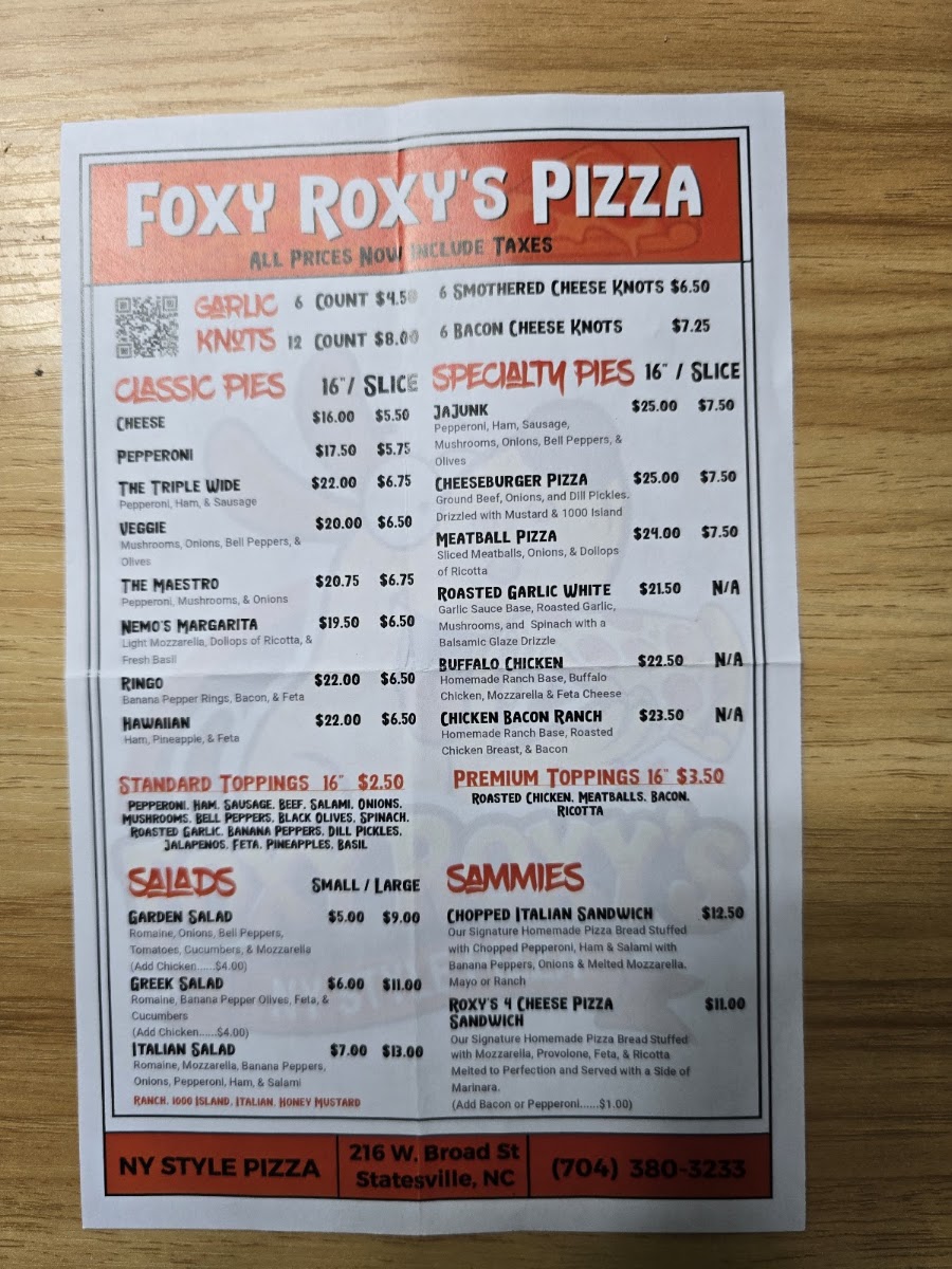 Foxy Roxy’s Pizza menu board