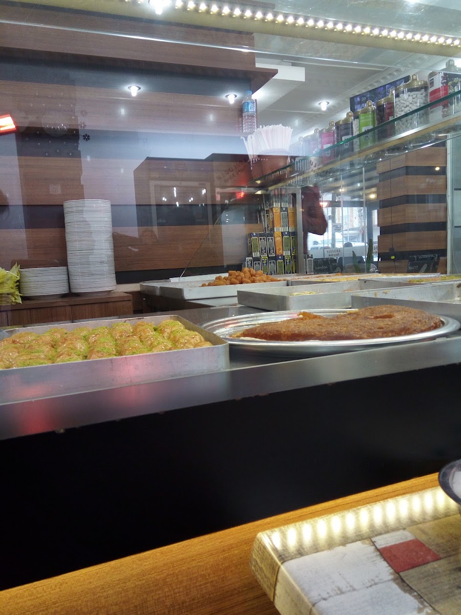 Adiloglu Cafe
