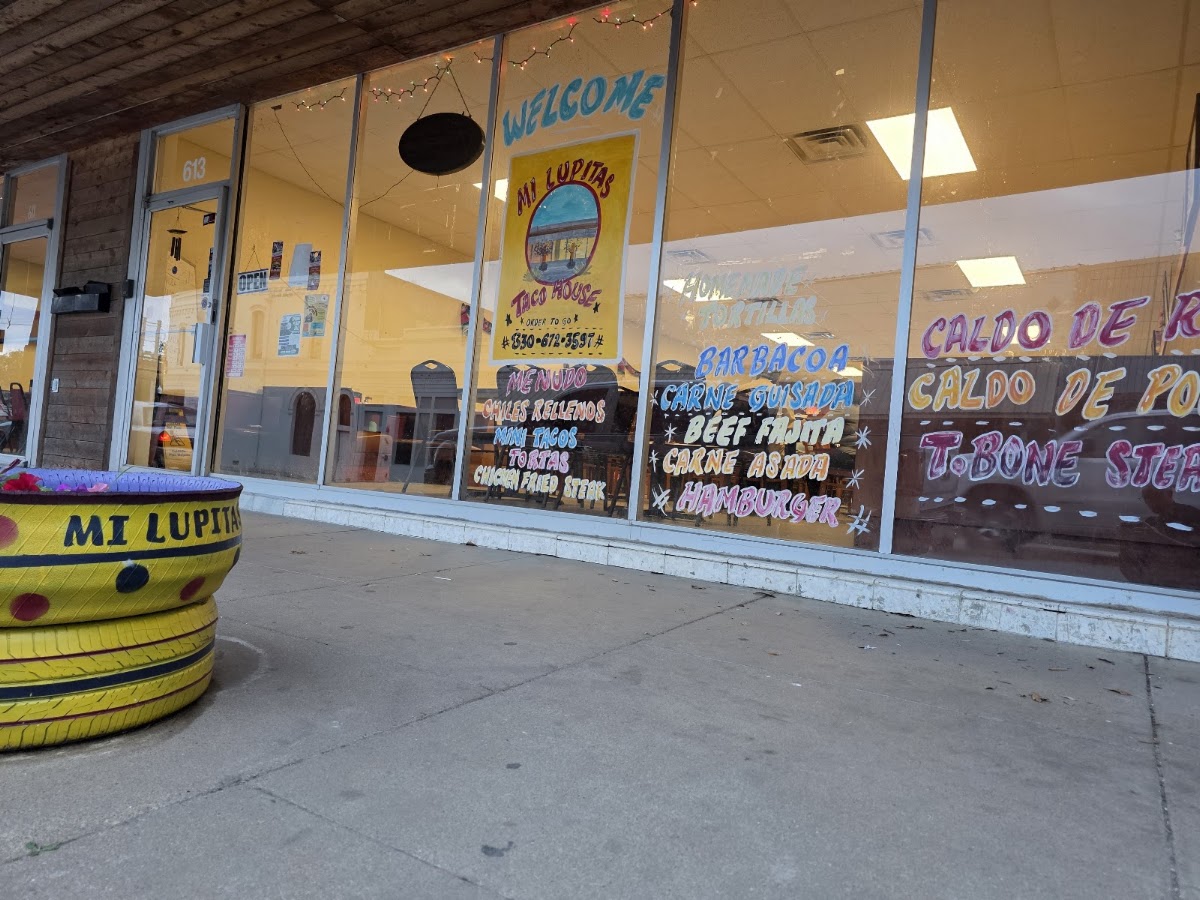 MI LUPITA TACO HOUSE