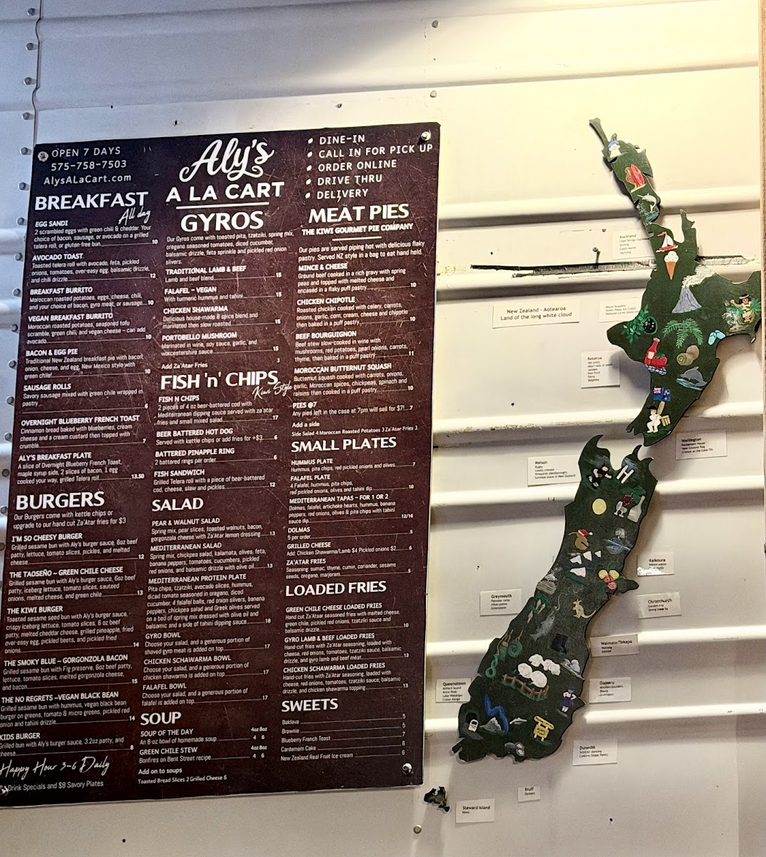 Aly's à la Cart menu board