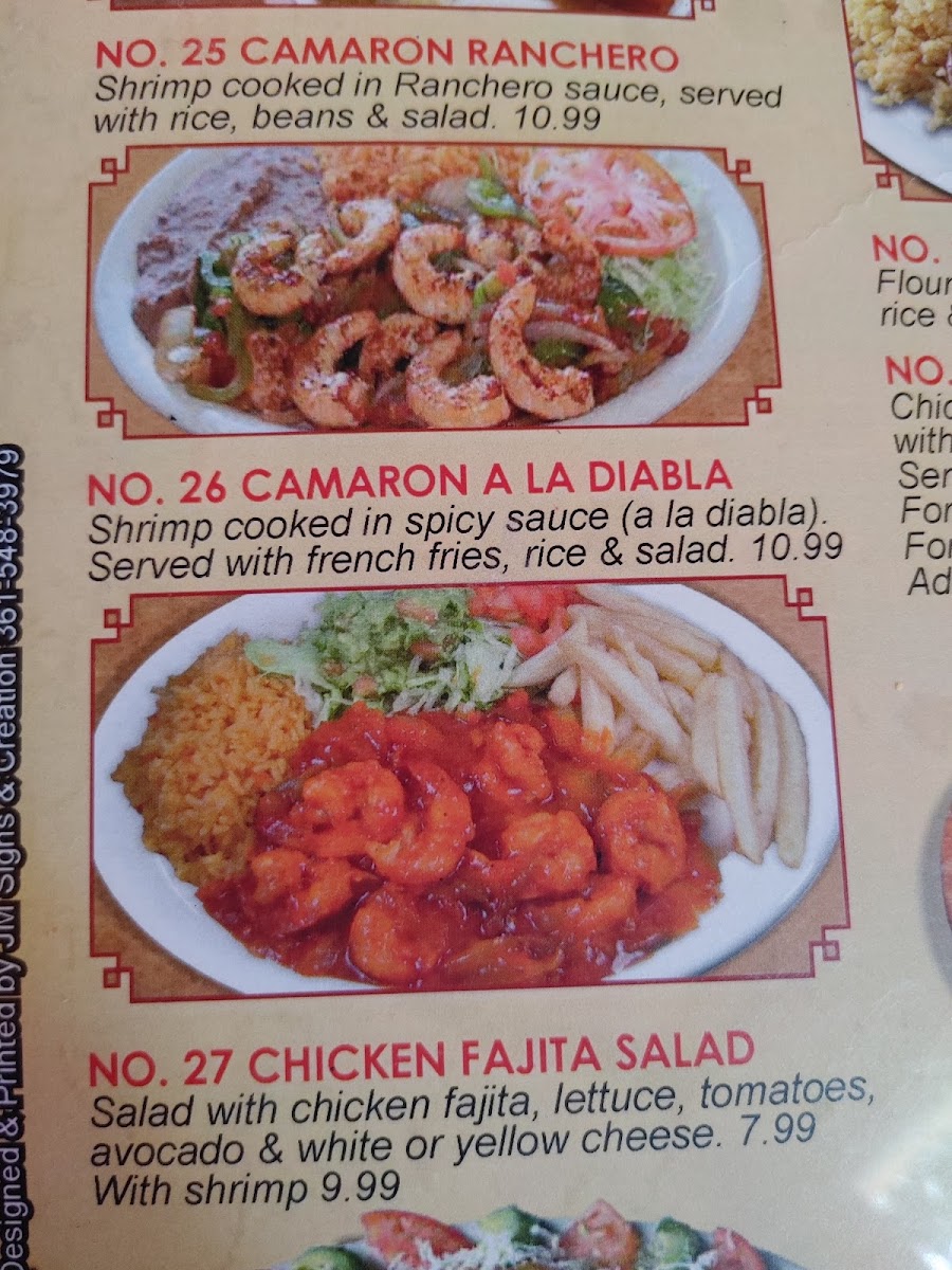 Taqueria La Escondida menu board