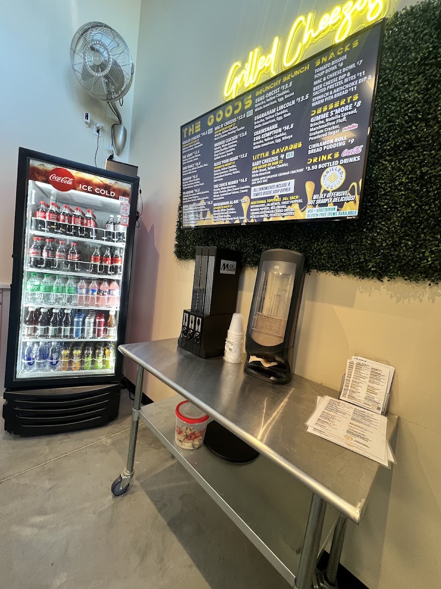 Grilled Cheezus Oviedo menu board
