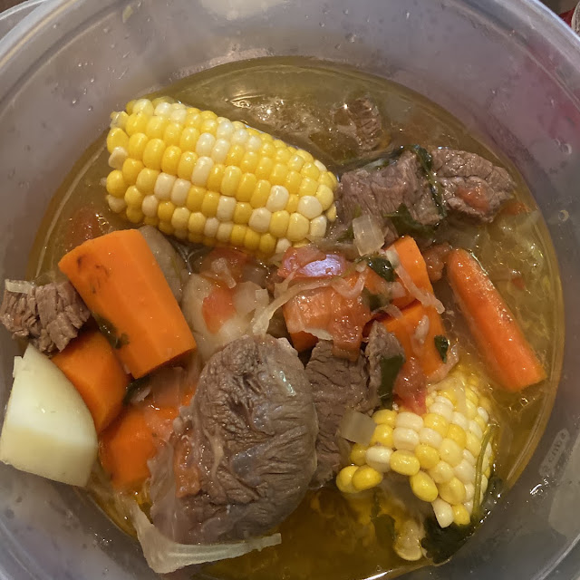 Caldo de Res