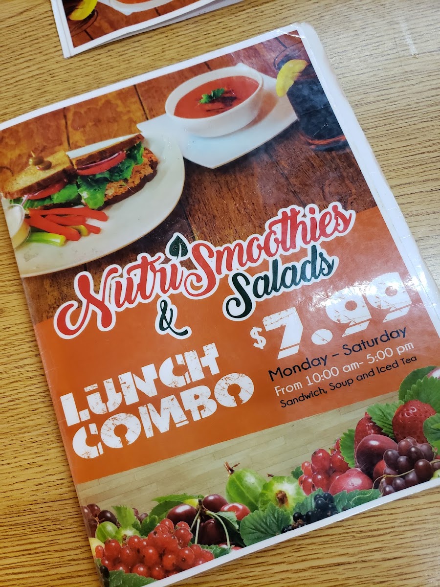 Nutrismoothies & Salads menu board