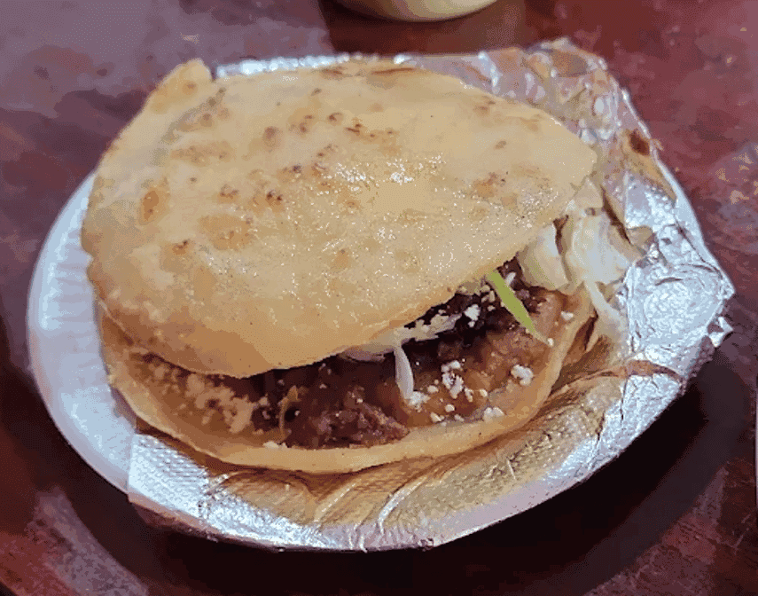 Taquería 'Las chicanitas'