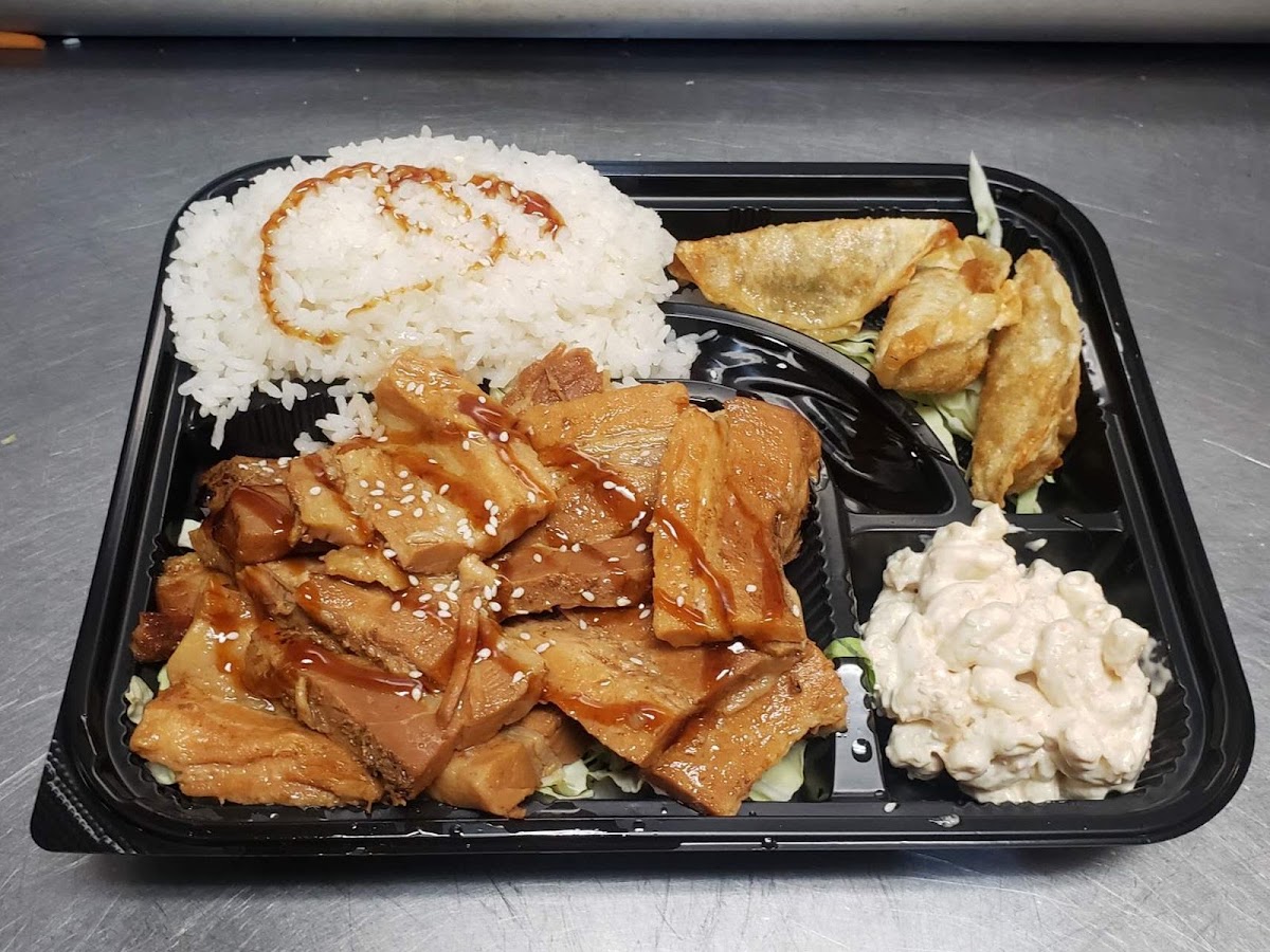 Okinawa BBQ & Onigiri & Ramen
