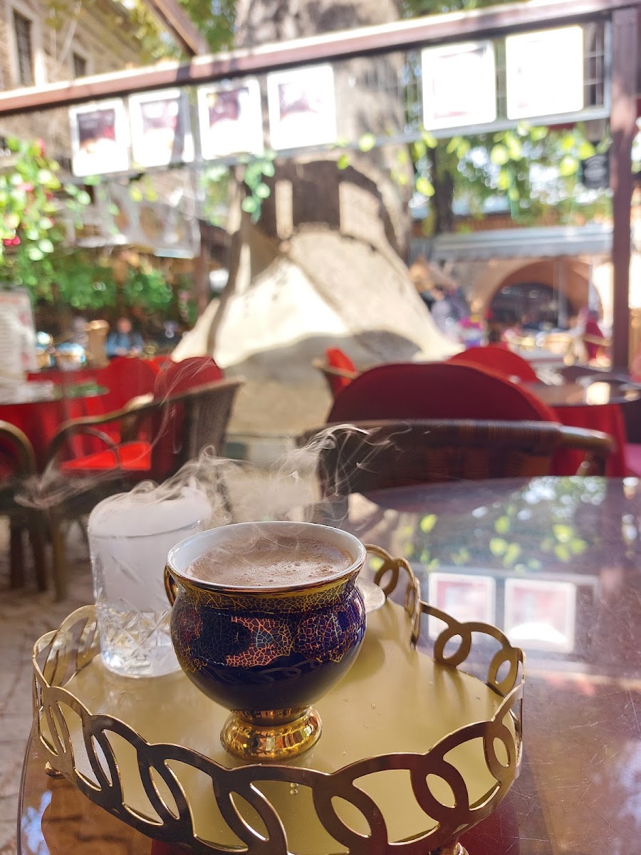 Kozahan Abone cafe