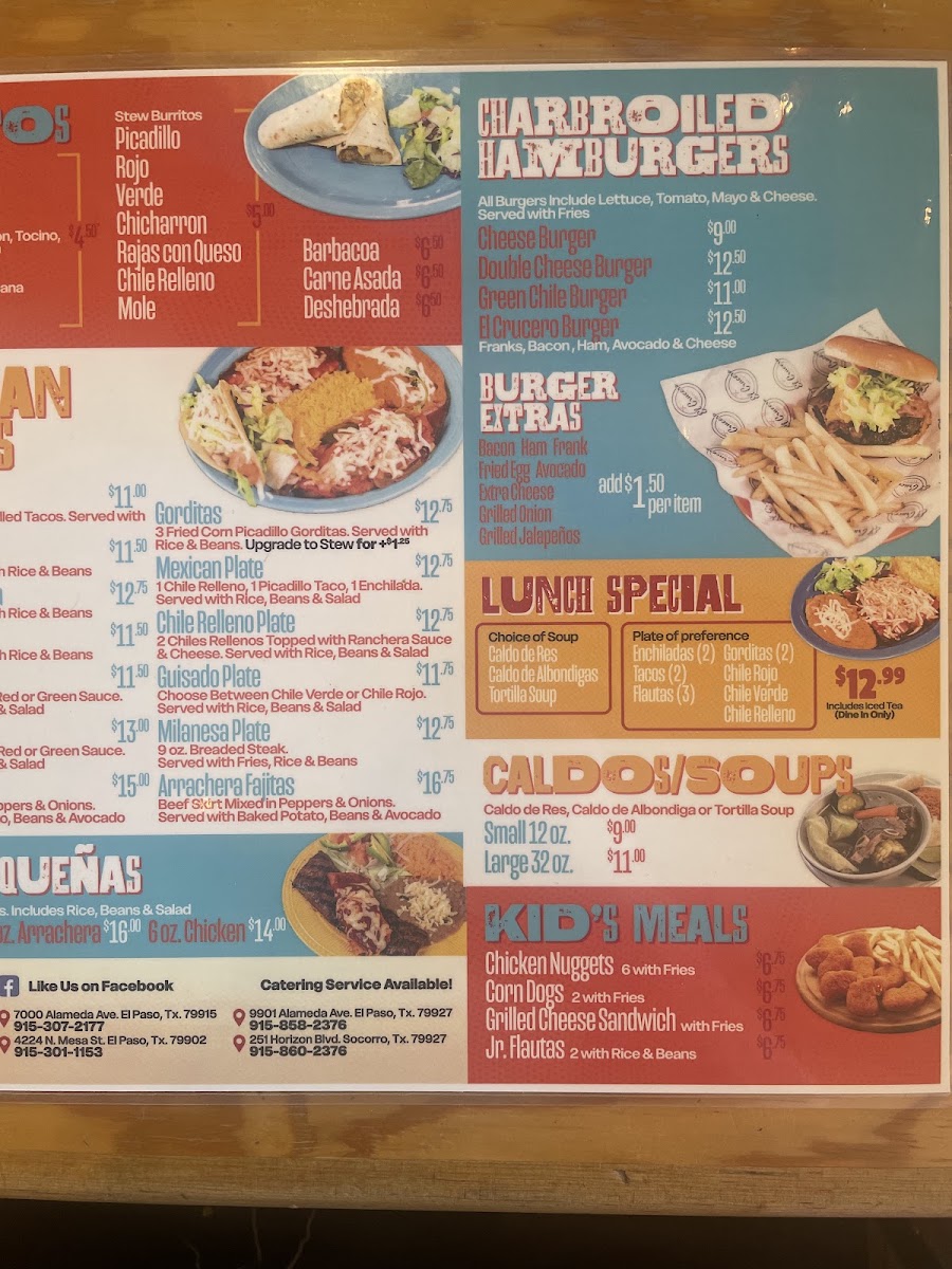 El Crucero Restaurant menu board