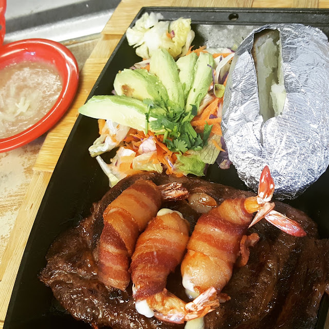 Rib Eye & Shrimp