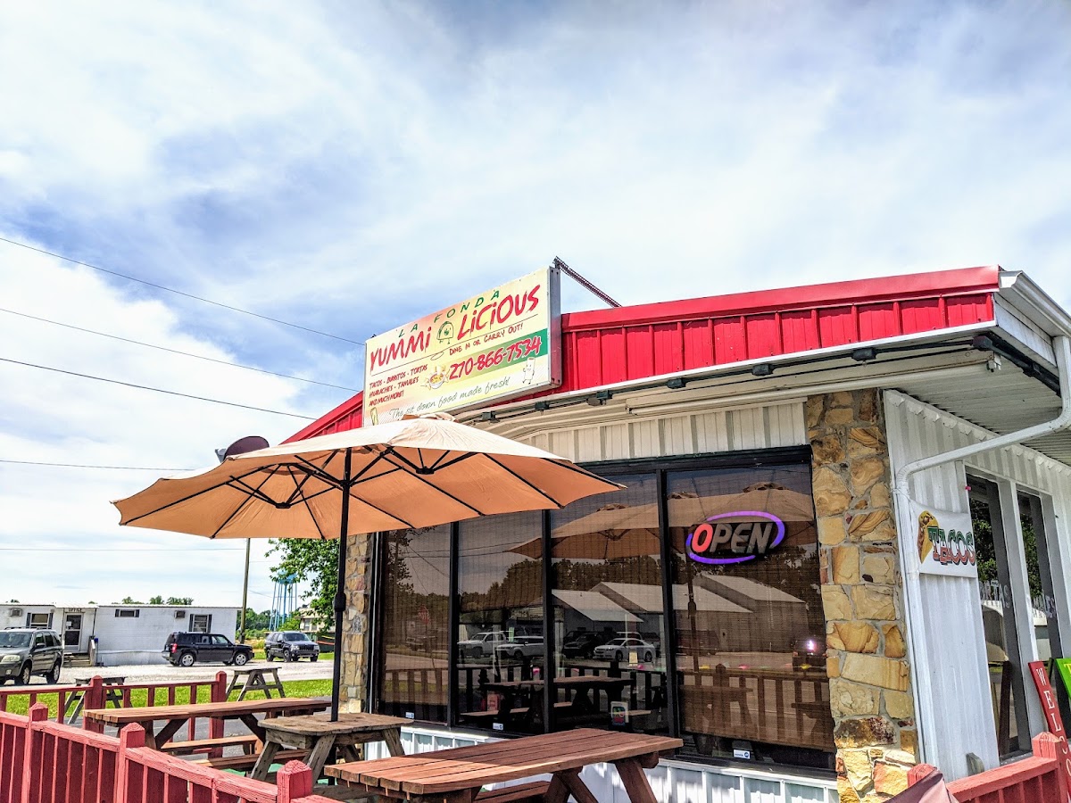La Fonda Yummilicious Taqueria