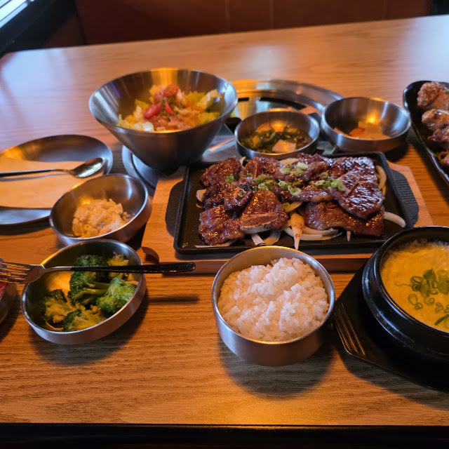 La Galbi Tofu Combo